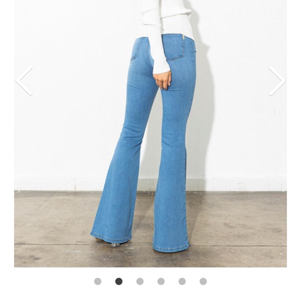 Tall Bell Flare Jeans Vibrant M.I.U.      Size 13(w30)